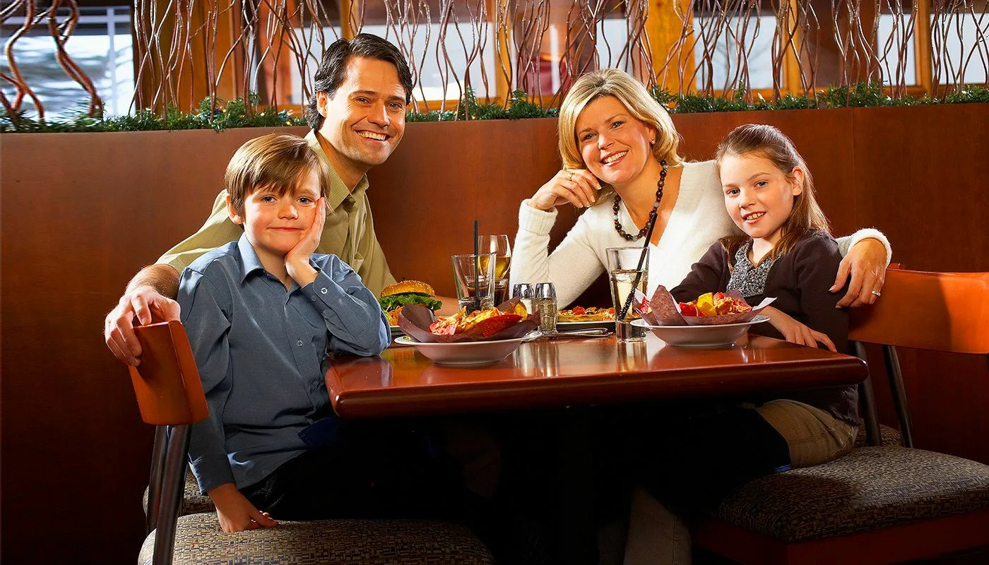best restaurants in al warqa, food spots in al warqa, best dining restaurant, best family restaurant